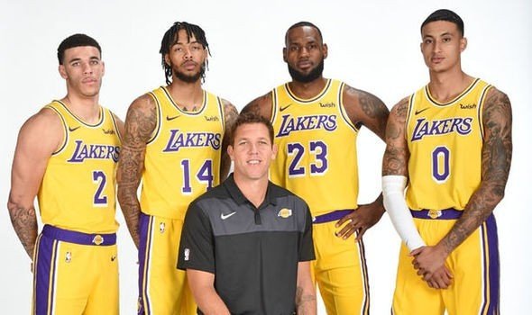 Los Angeles Lakers (NBA) – ~$10B